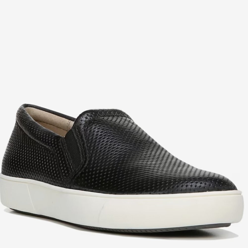 Naturalizer Marianne Slip-On Sneaker (WIDE)